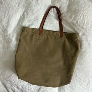 Madewell The Canvas Transport Tote in Green